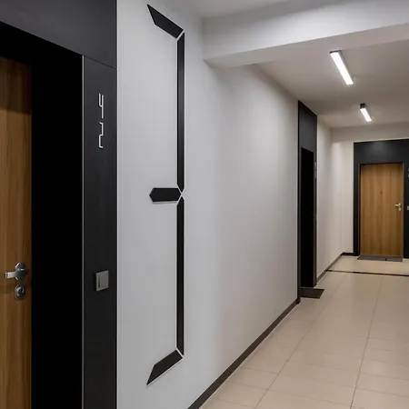 Apartment Rozlogi Sunny By Bookinghost Warsaw