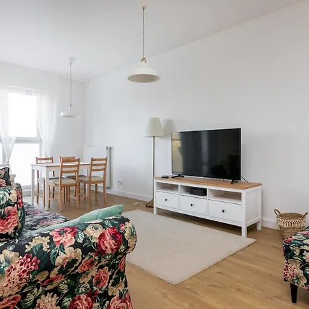 Rozlogi Sunny By Bookinghost Apartment