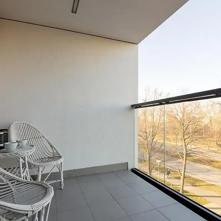 Rozlogi Sunny By Bookinghost Apartment