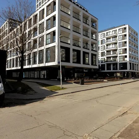 Apartment Rozlogi Sunny By Bookinghost Warsaw