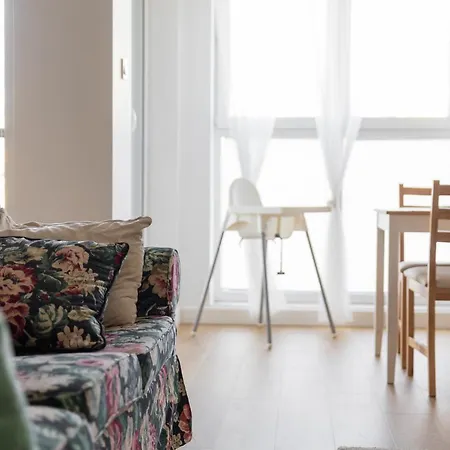 Apartment Rozlogi Sunny By Bookinghost *