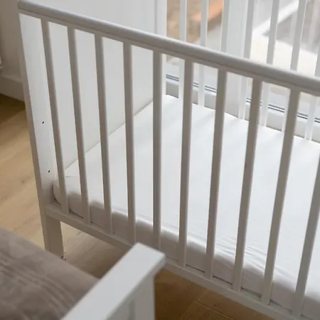 Апартаменты Rozlogi Sunny By Bookinghost