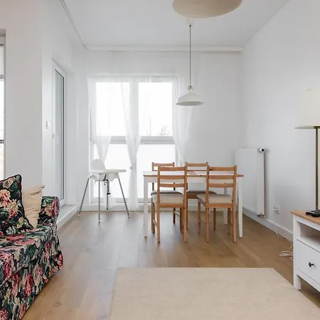 Rozlogi Sunny By Bookinghost Apartment *