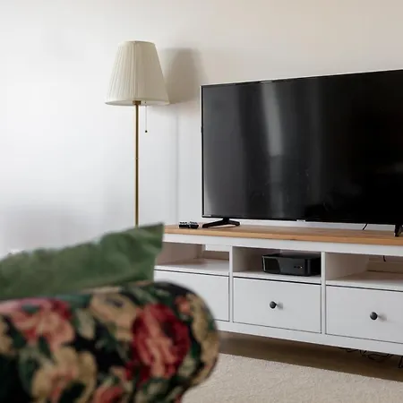 Rozlogi Sunny By Bookinghost Daire Varşova