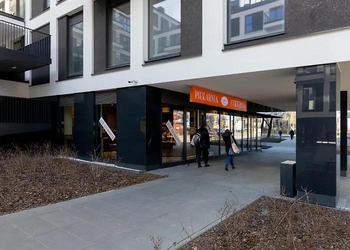 Rozlogi Sunny By Bookinghost وارسو